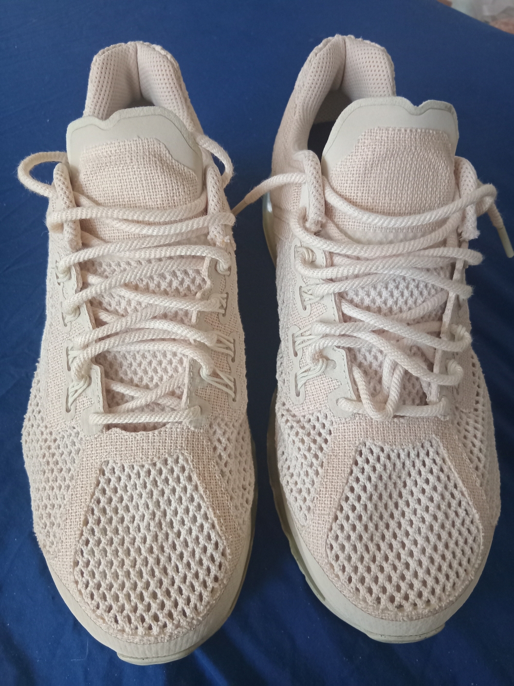 Nike Sample Sneakers 2021